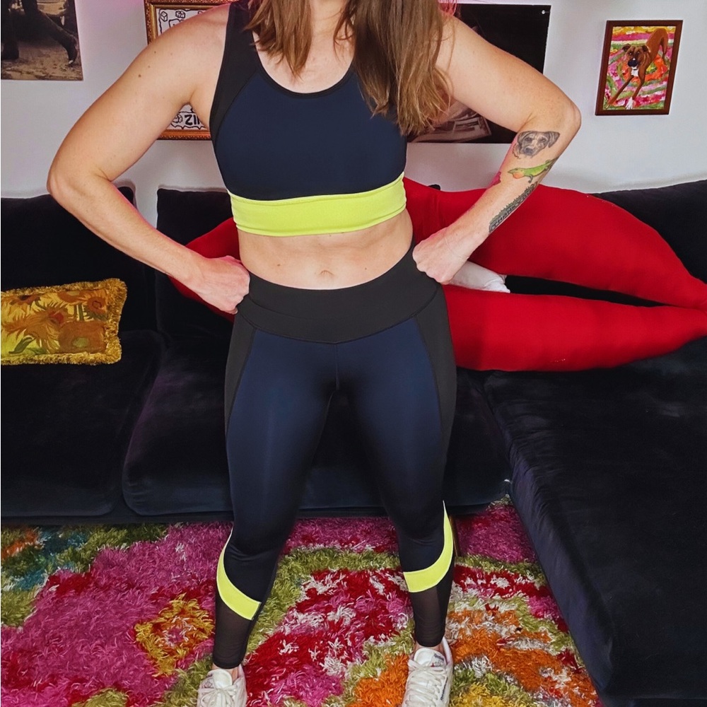 Athleta Sonar Colorblock Spliced Sports Bra